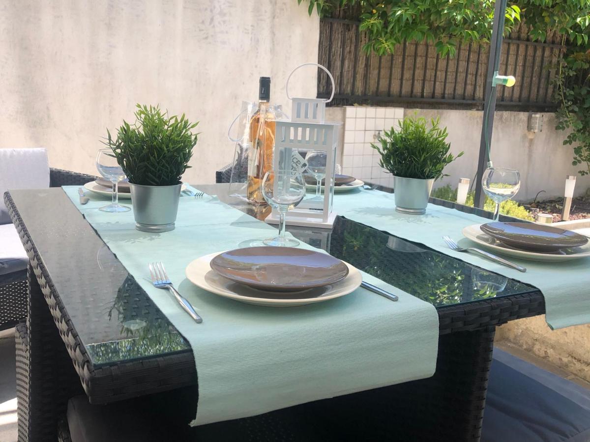 Maison Tendance Avec Jardin, Centre Village, Alpilles, Familles Eyragues Buitenkant foto