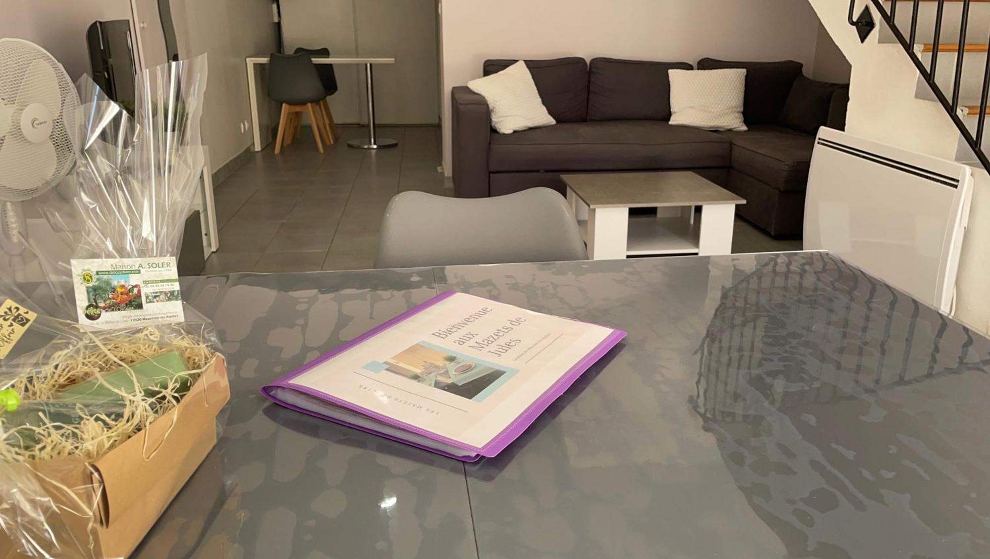 Maison Tendance Avec Jardin, Centre Village, Alpilles, Familles Eyragues Buitenkant foto